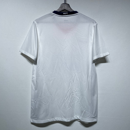 Manchester United 08/09 Away White Football Shirt