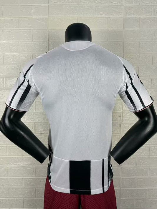 Juventus 25/26 Home Football Shirt