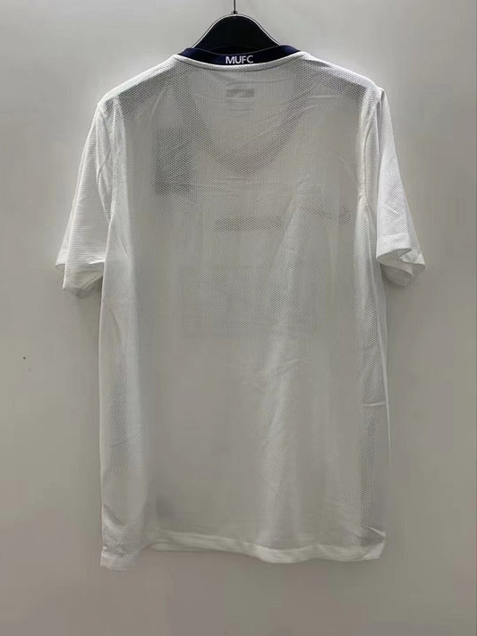 Manchester United 08/09 Away Football Shirt