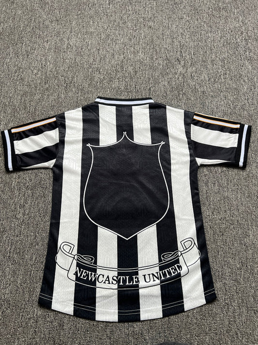 Kids Newcastle United 97/99 Home Football Shirt