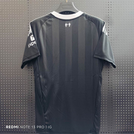 Liverpool 25/26 Goalkeeper Black Football Shirt