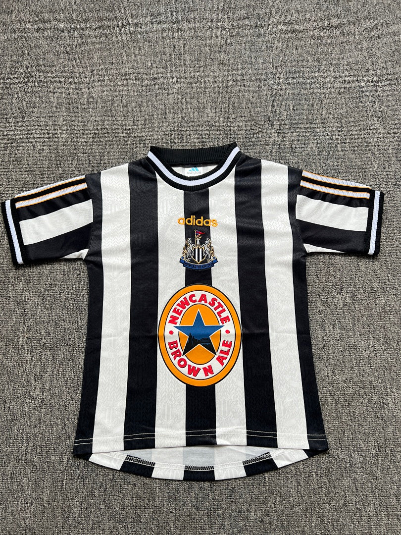 Kids Newcastle United 97/99 Home Football Shirt