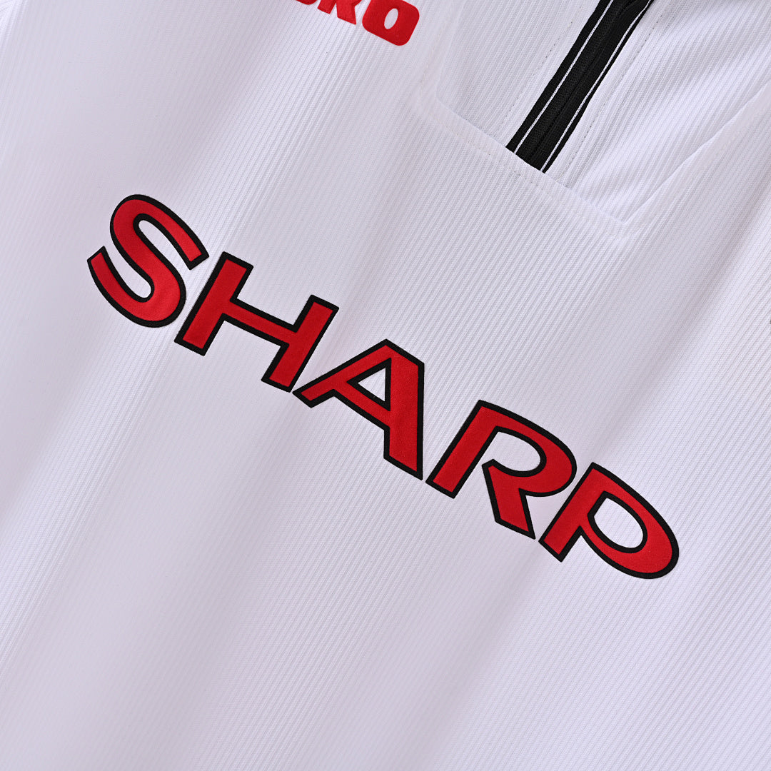 Manchester United 98/99 Football Shirt
