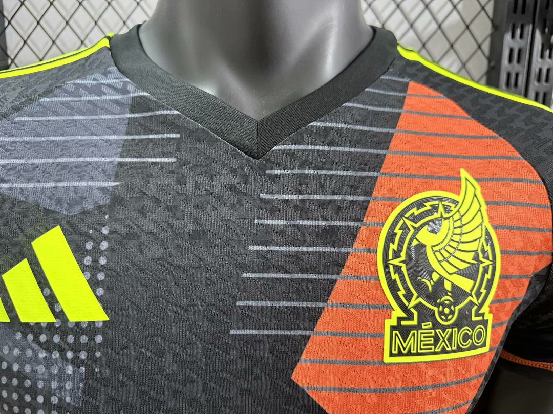 Mexico 24/25 Goalkeeper Football Shirt