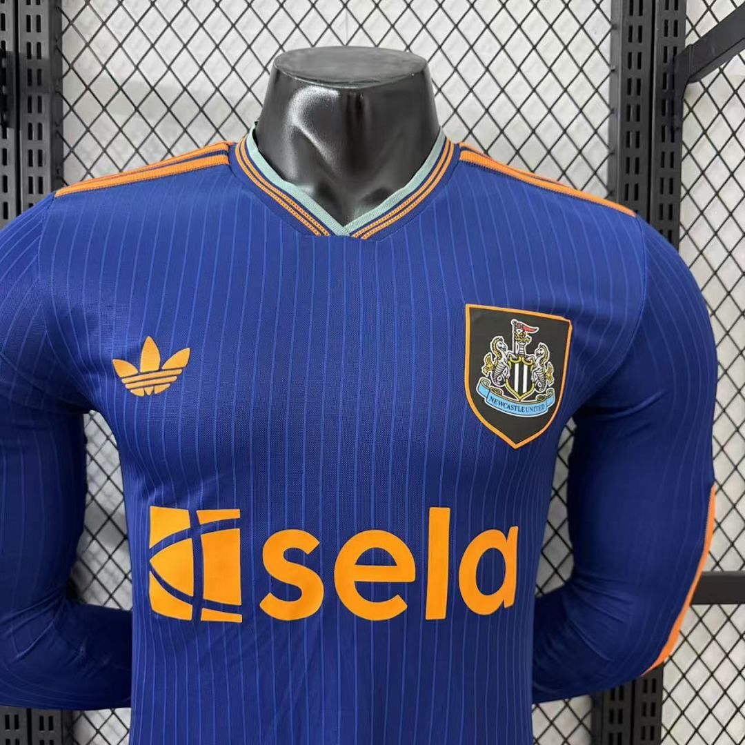 Newcastle United 25/26 Third Long Sleeve Football Shirt