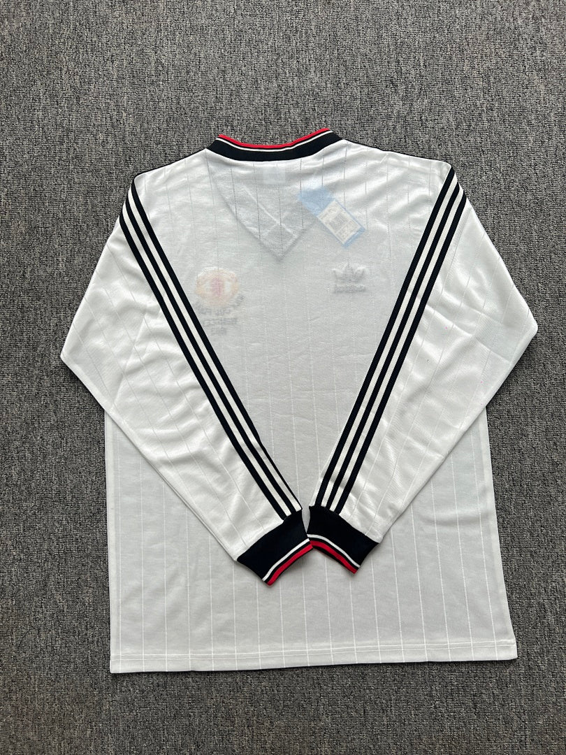 Manchester United 82/83 Third Long Sleeve Football Shirt