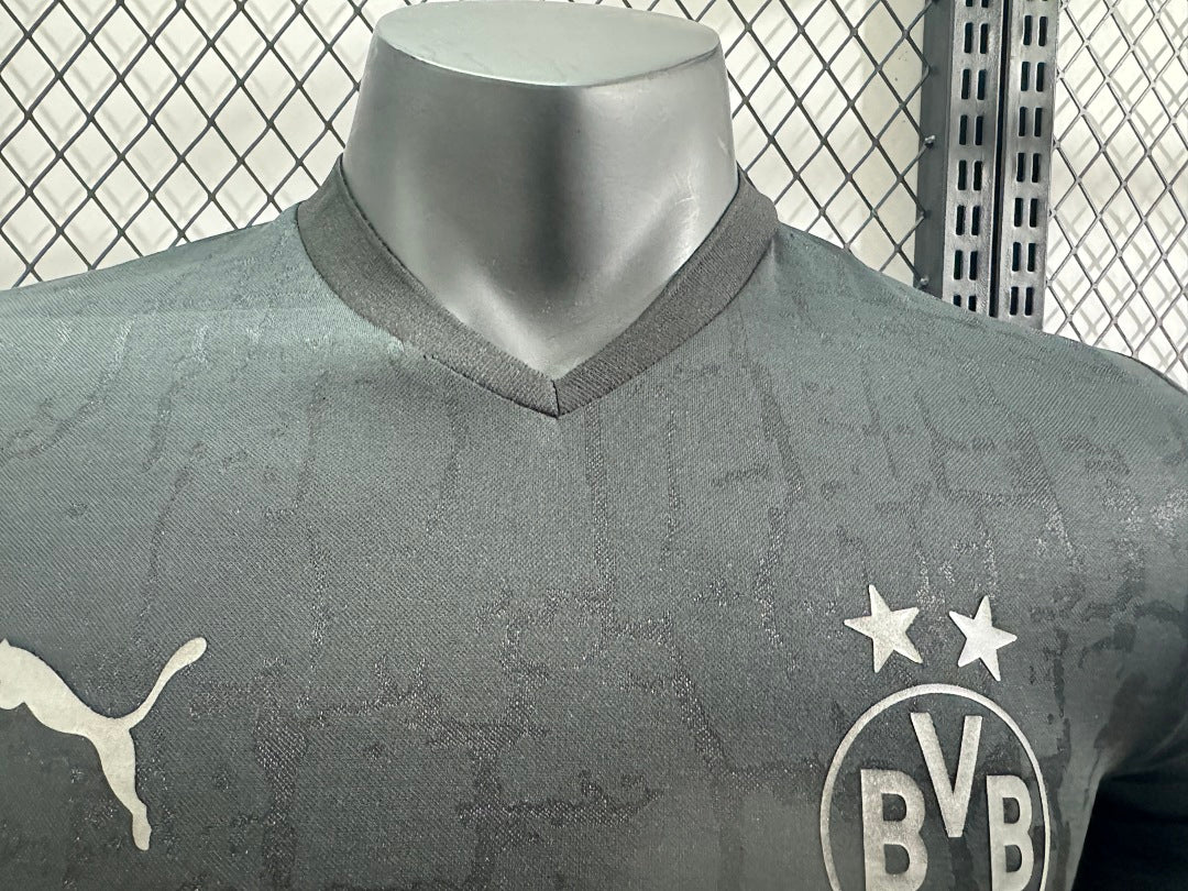 Borussia Dortmund 23/24 Football Shirt