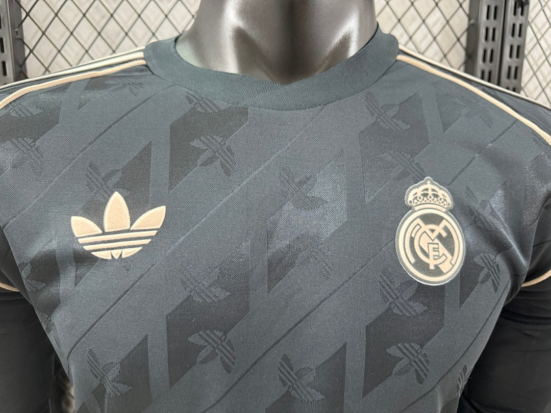 Real Madrid 24/25 Long Sleeve Football Shirt