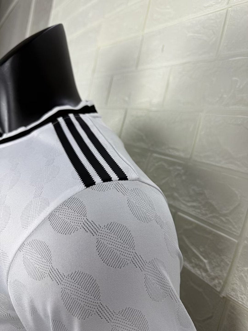 Real Madrid 25/26 White Special Edition Football Shirt