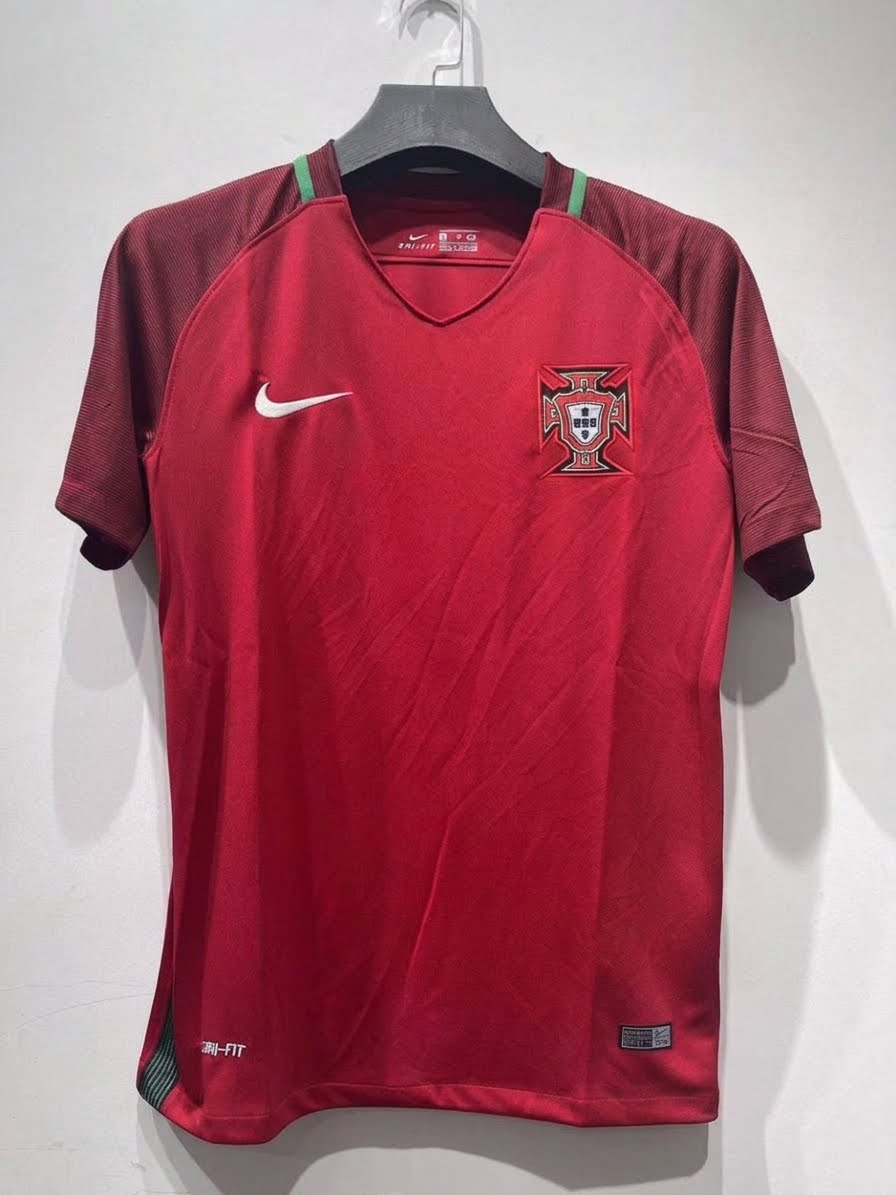 Portugal 15/16 Home Football Shirt