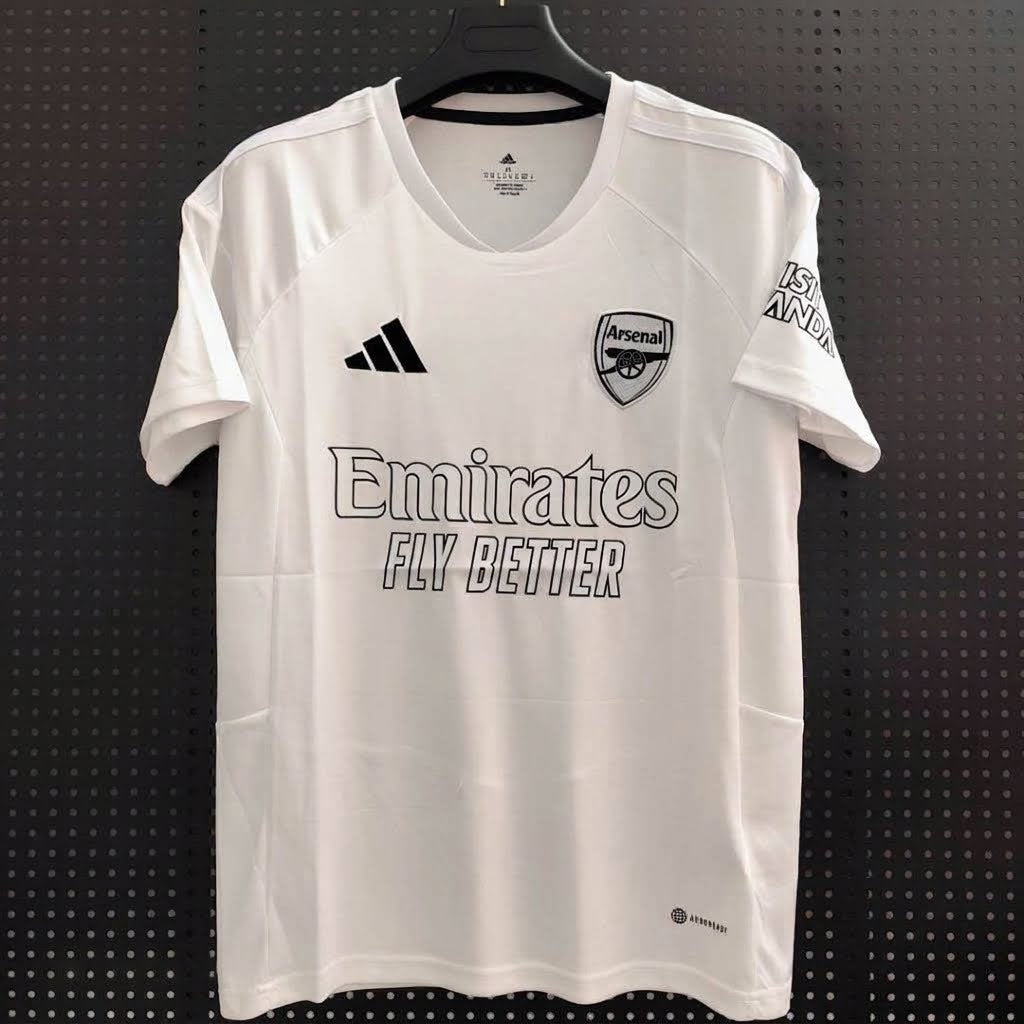Arsenal 22/23 White Football Shirt