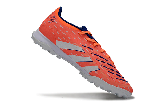 Adidas Predator accuracy+TF Boots
