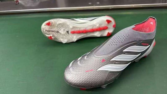 Adidas Predator Laceless 26 FG