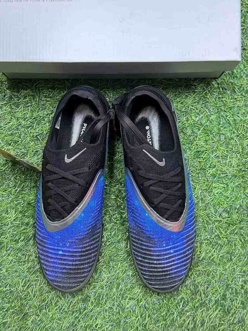 Nike Phantom 6 TF