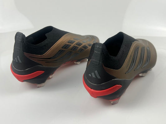 Adidas Predator Laceless 26 FG