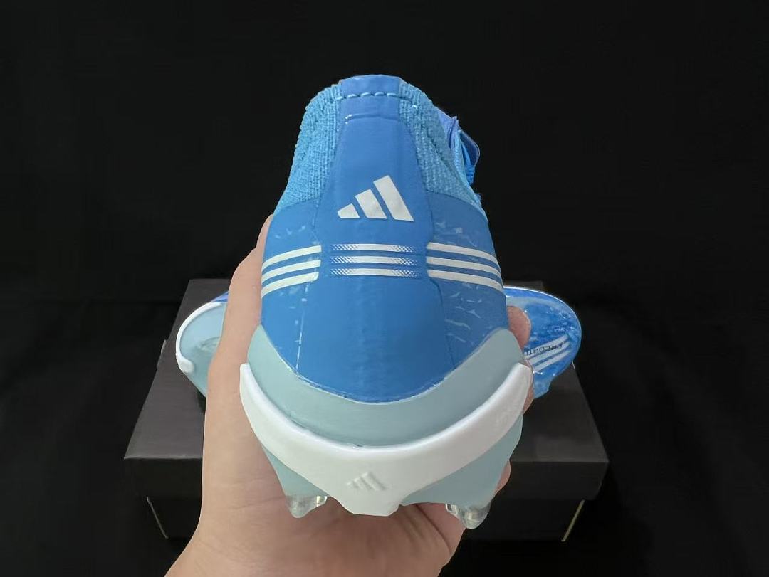 Adidas 27 Predator Elite Tongue FG