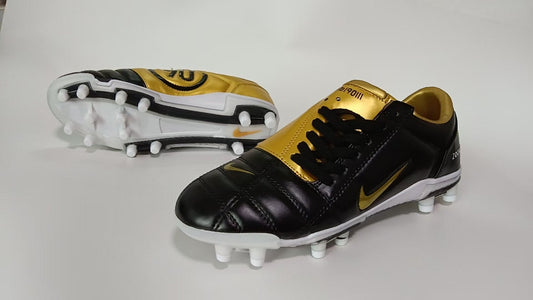 Nike T90 Retro FG Cushioned Sole Football Boots