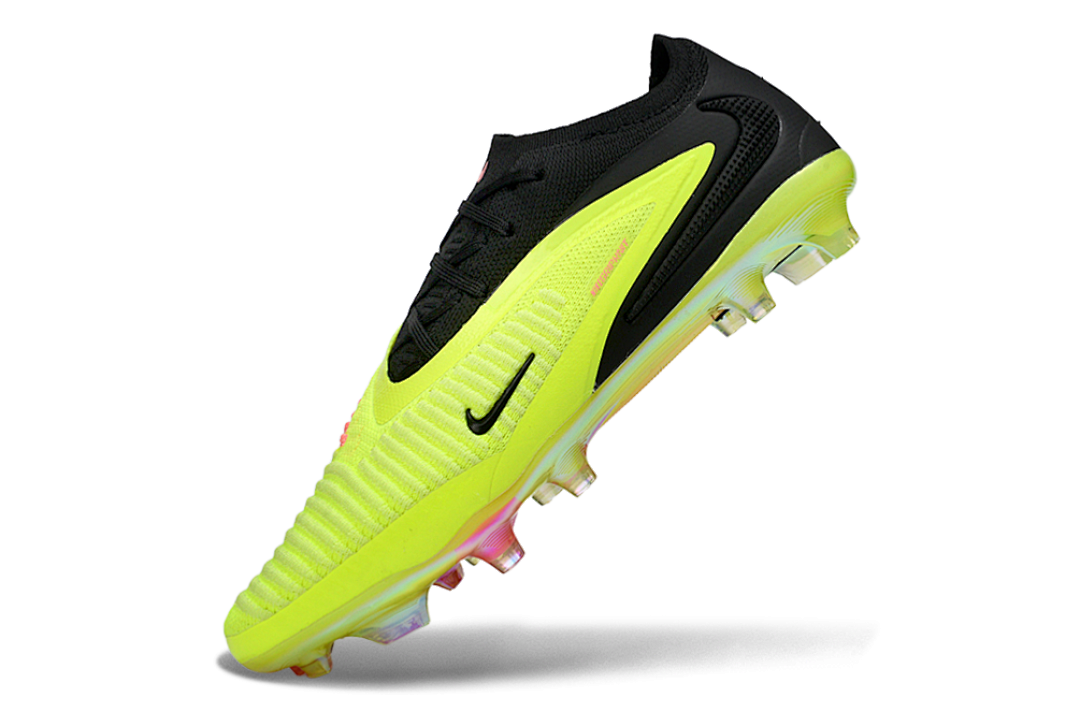 Nike Phantom Luna