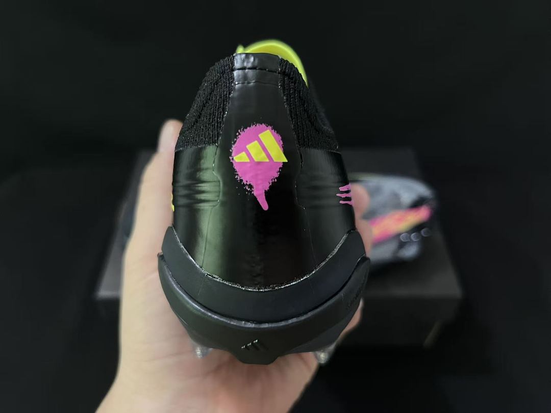 Adidas 27 Predator Elite FG