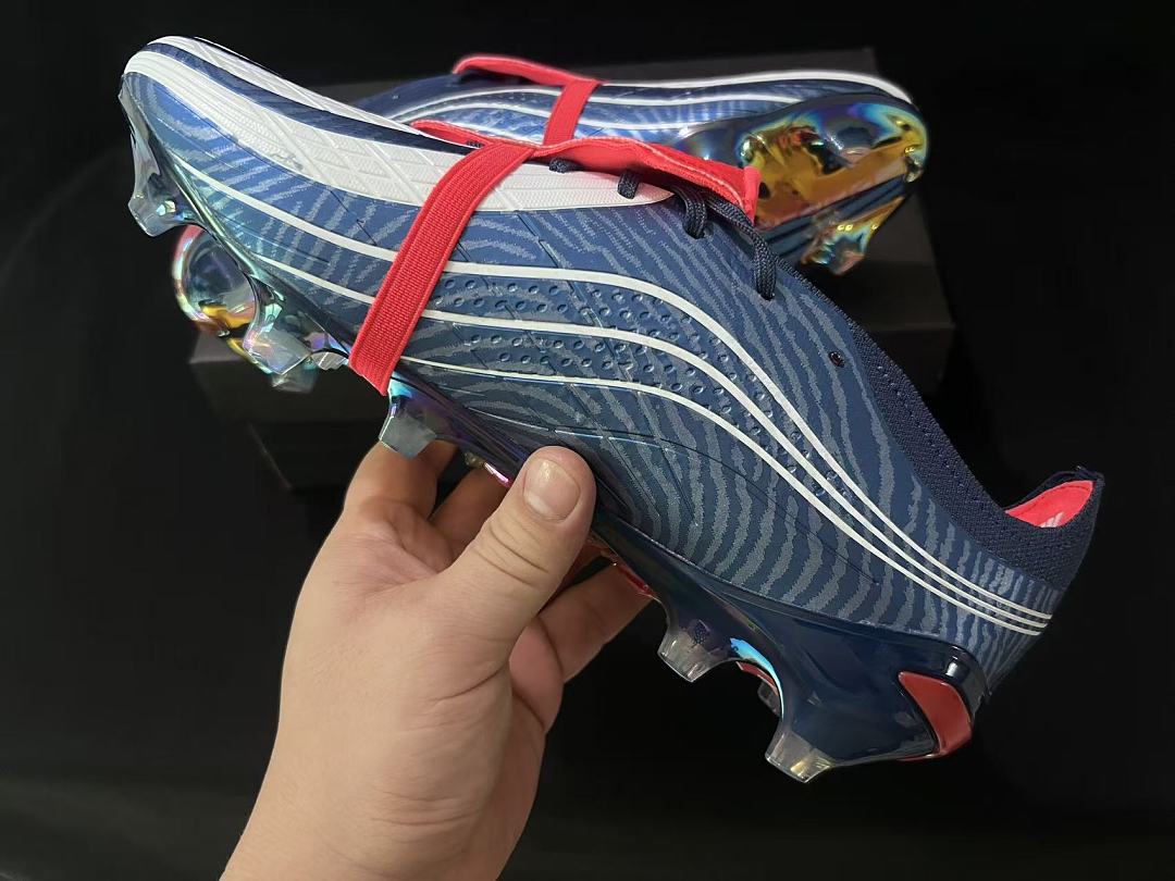 Adidas 27 Predator Elite Tongue FG
