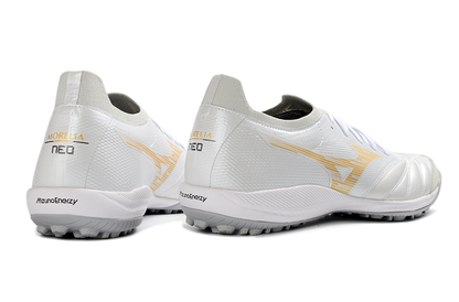 MORELIA NEO SALA M8 β TF - white / gold - TF low cut