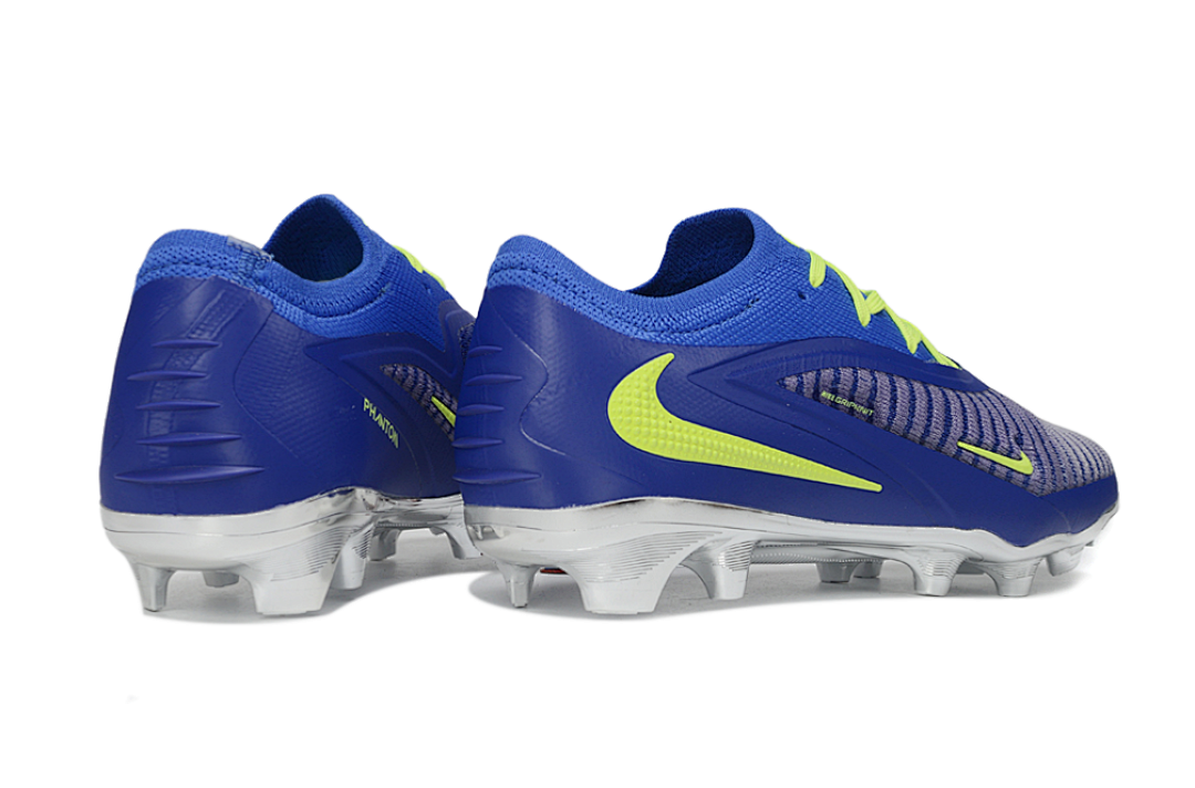 Nike Phantom Luna