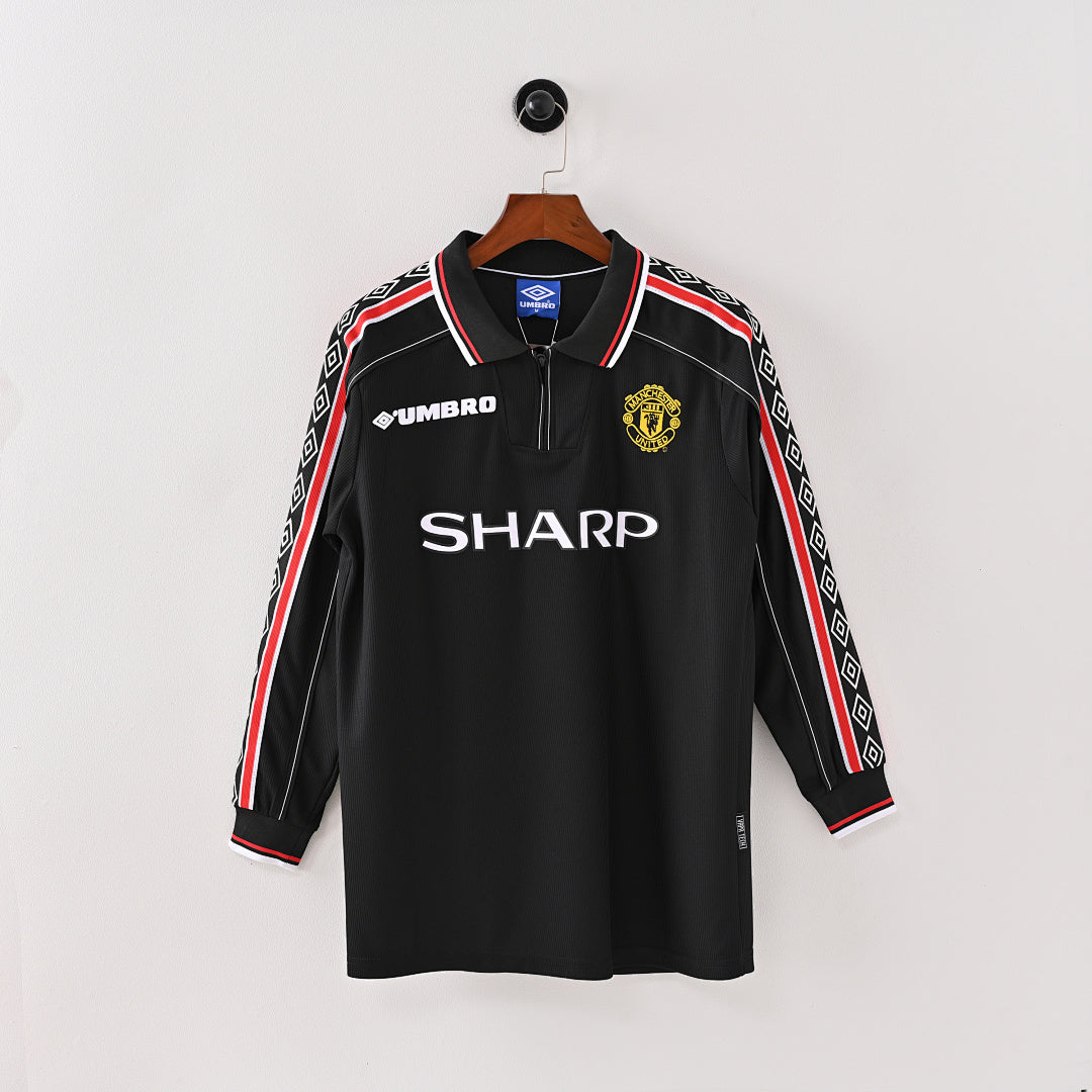 Manchester United 98/99 Long Sleeve Football Shirt
