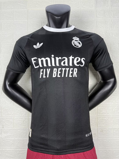 Real Madrid 25/26 Goalkeeper Black Football Shirt