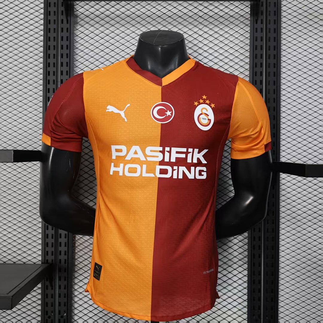 Galatasaray 25/26 Home Football Shirt