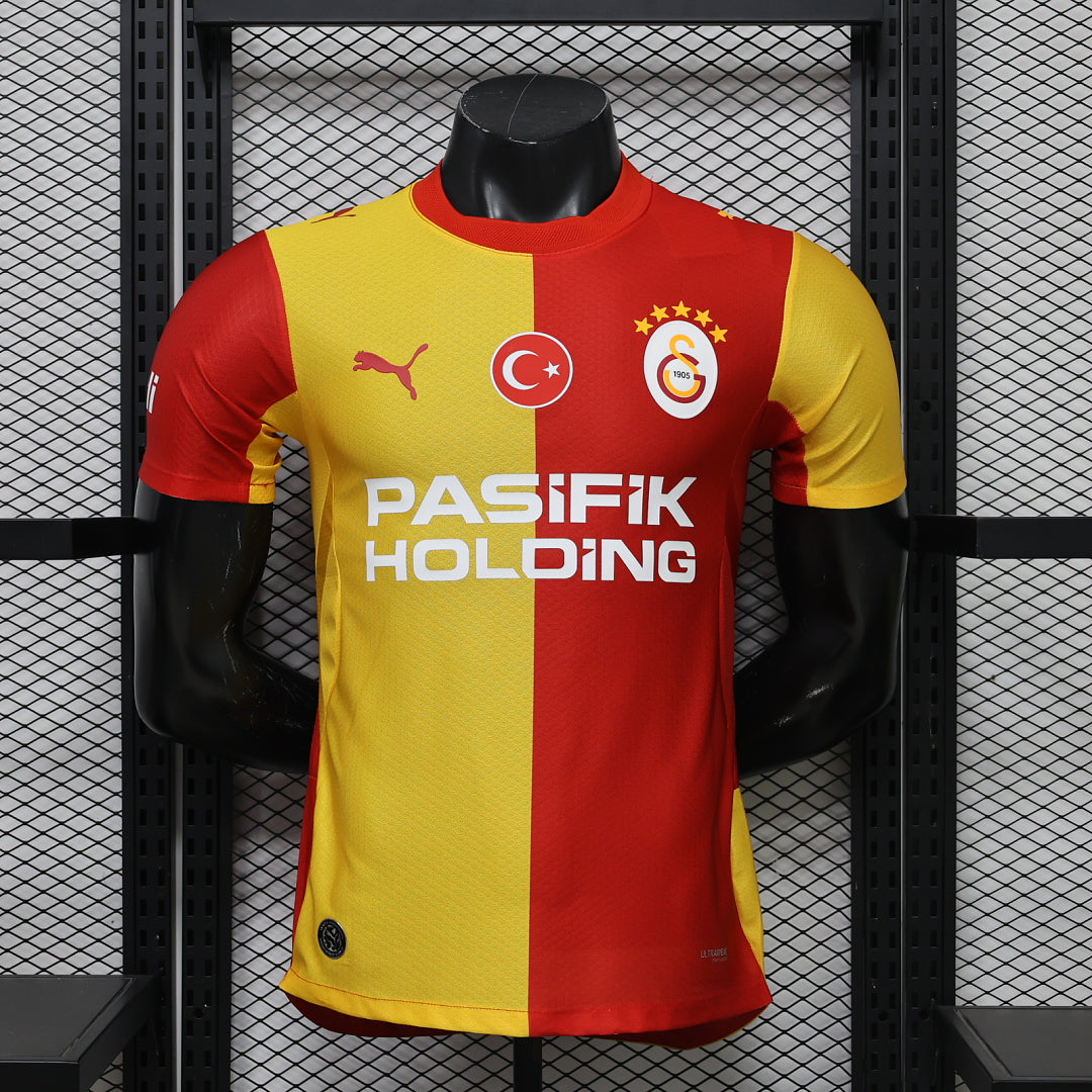 Galatasaray 26/27 Home Football Shirt