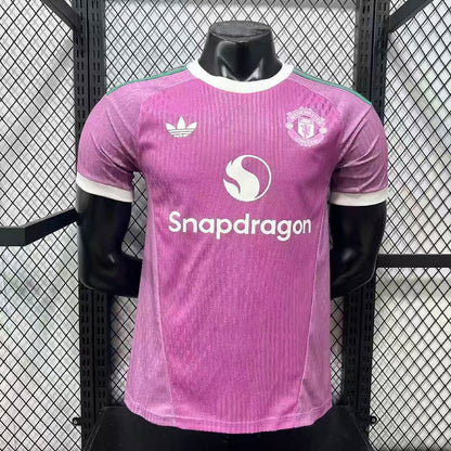 Manchester United 26/27 Goalkeeper Football Shirt