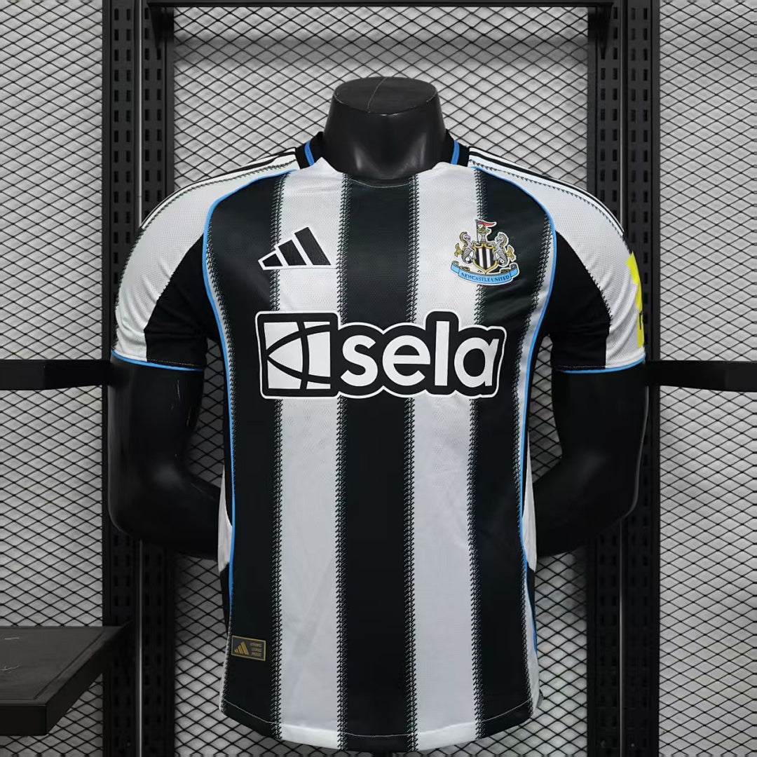 Newcastle United 25/26 Home Football Shirt