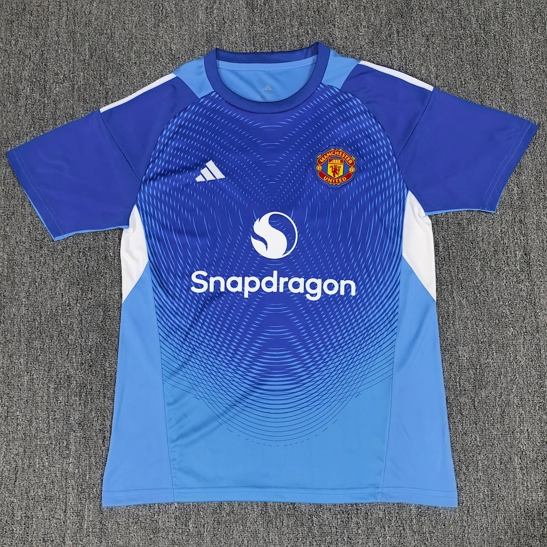 Manchester United 25/26 Goalkeeper Football Shirt