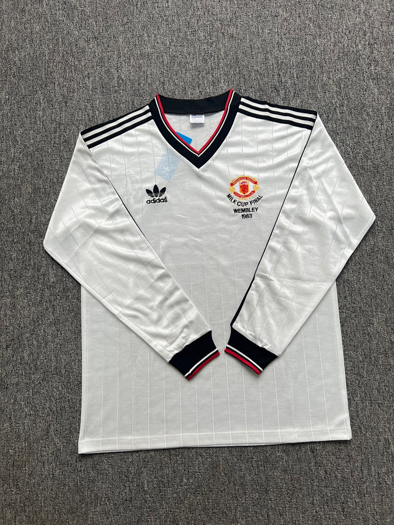 Manchester United 82/83 Third Long Sleeve Football Shirt
