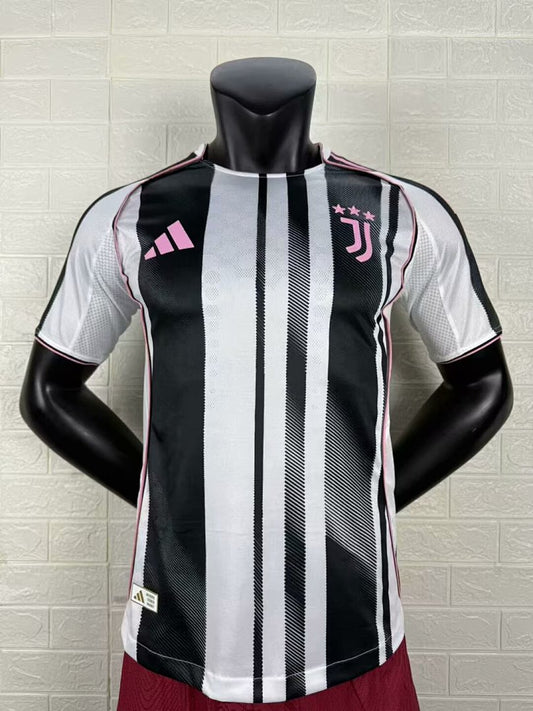 Juventus 25/26 Home Football Shirt