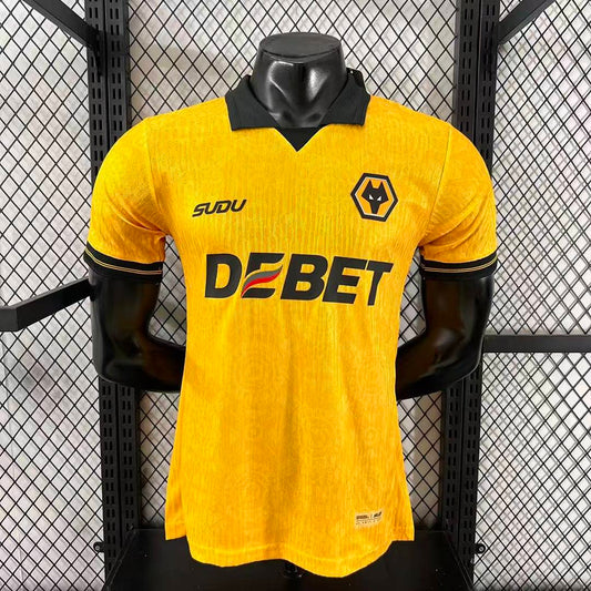 Wolverhampton Wanderers 25/26 Home Football Shirt