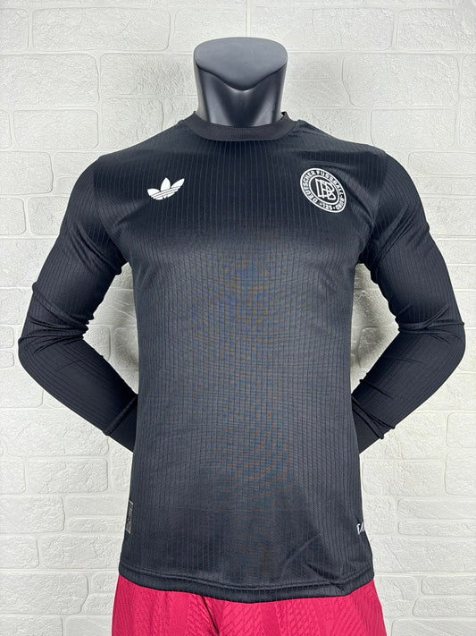 Germany 25/26 Black Special Edition Long Sleeve Football Shirt