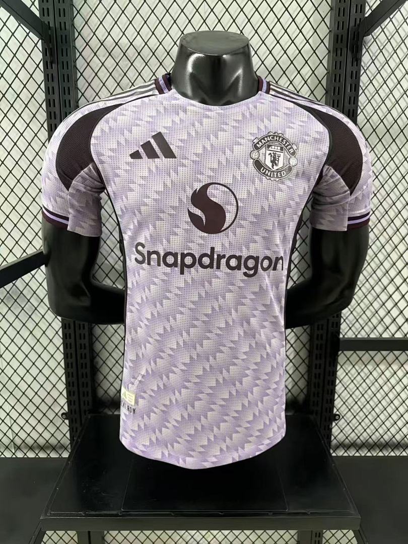 Manchester United 25/26 Away Football Shirt