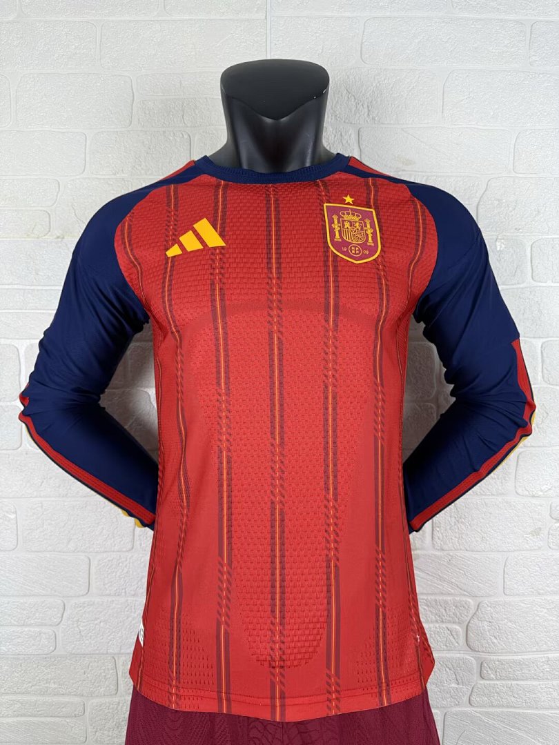 Spain 26/27 Home Long Sleeve Player Version Football Shirt