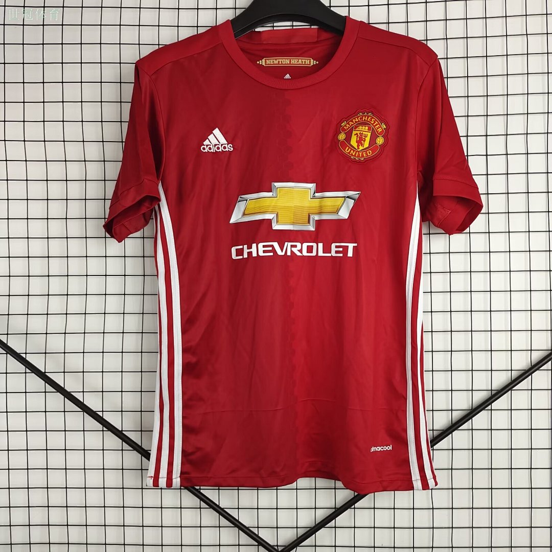 Manchester United 16/17 Home Football Shirt