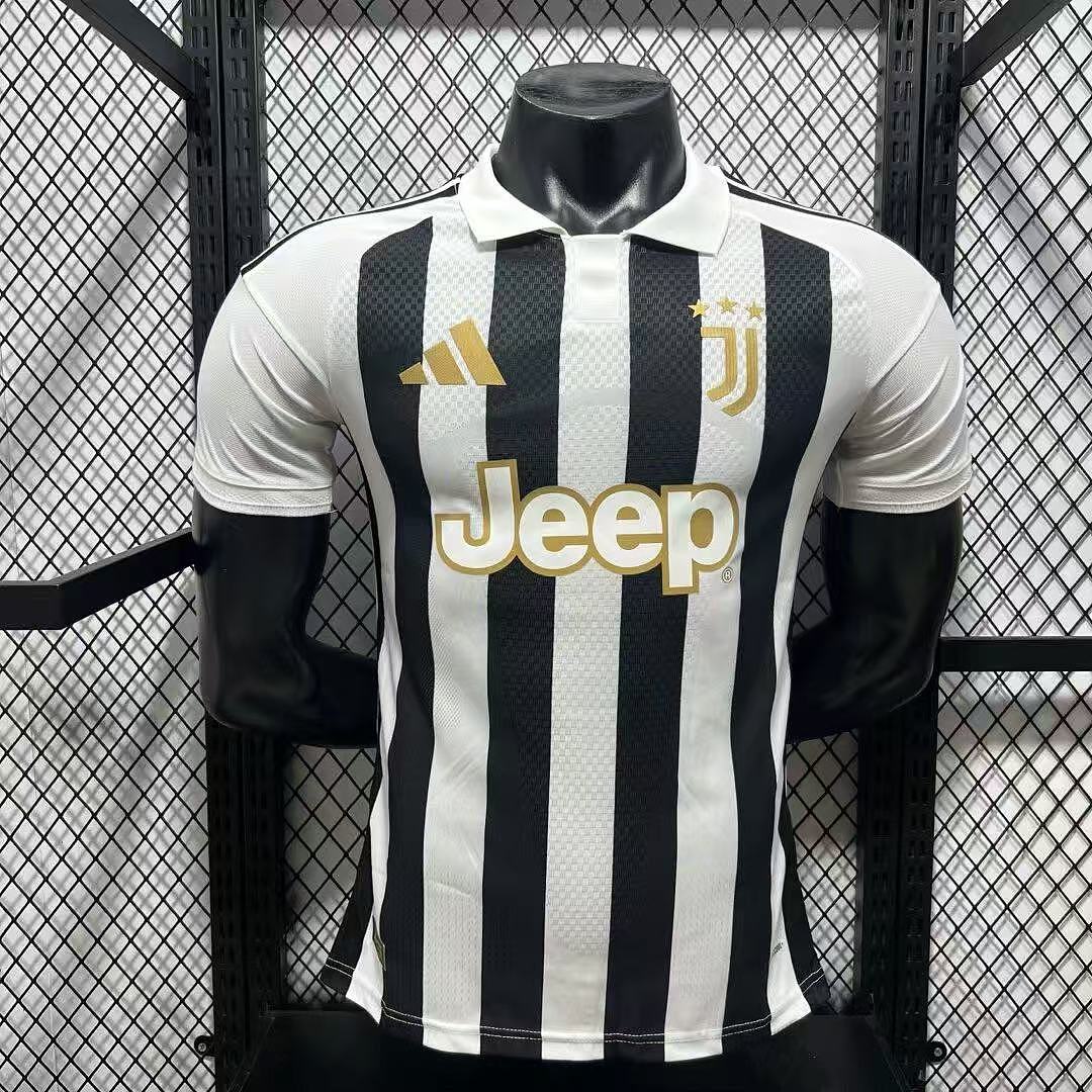 Juventus 26/27 Home Football Shirt