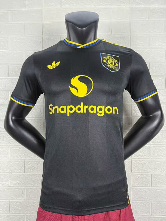 Manchester United 25/26 Third Football Shirt