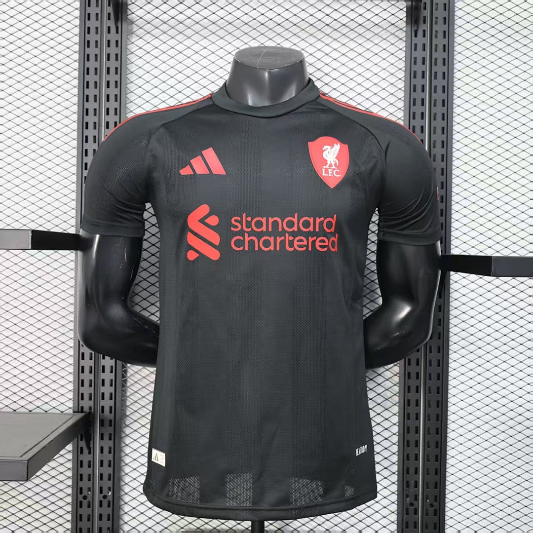 Liverpool 25/26 Football Shirt