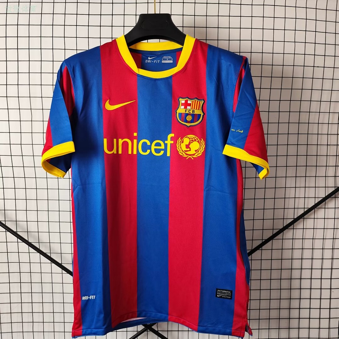 Barcelona 10/11 Home Football Shirt
