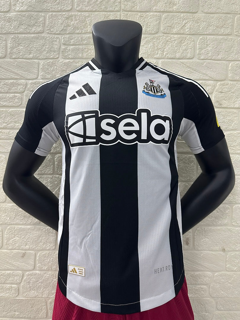 Newcastle United 24/25 Home Football Shirt