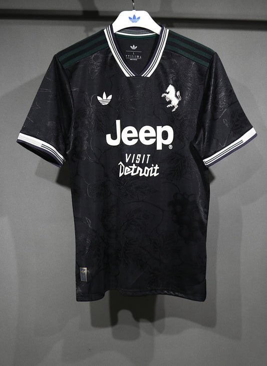 Juventus 25/26 Away Football Shirt