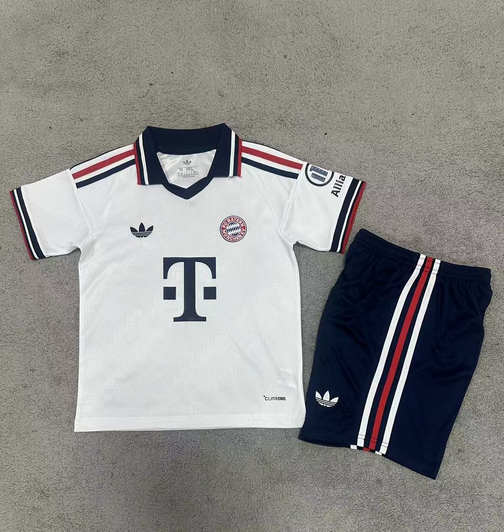 Bayern Munich 26/27 Away Football Shirt