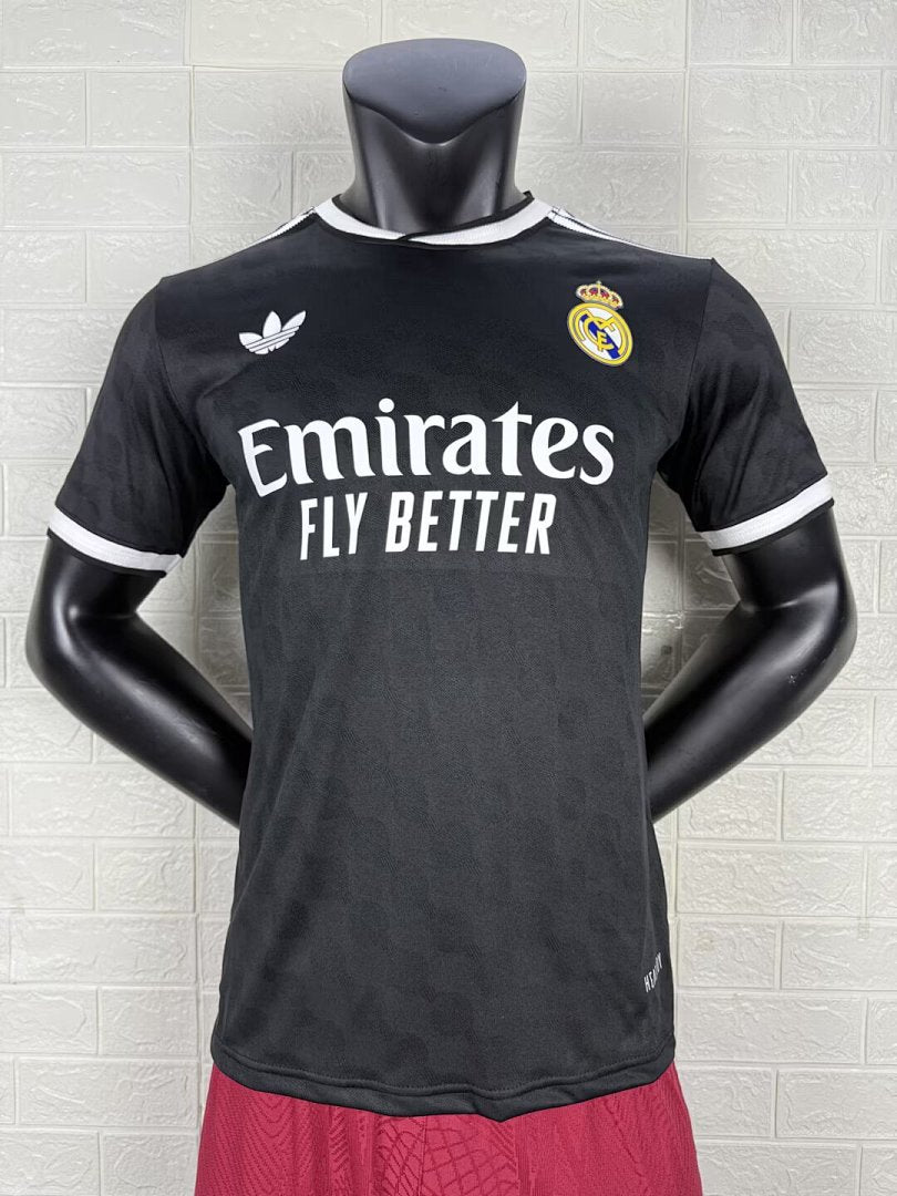 Real Madrid 25/26 Black Special Edition Football Shirt