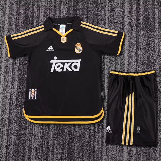 Real Madrid 99/01 Away Football Shirt