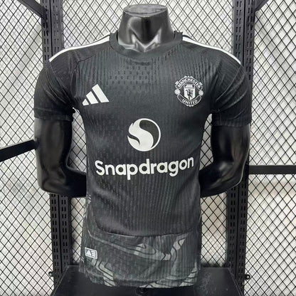 Manchester United 26/27 Goalkeeper Football Shirt